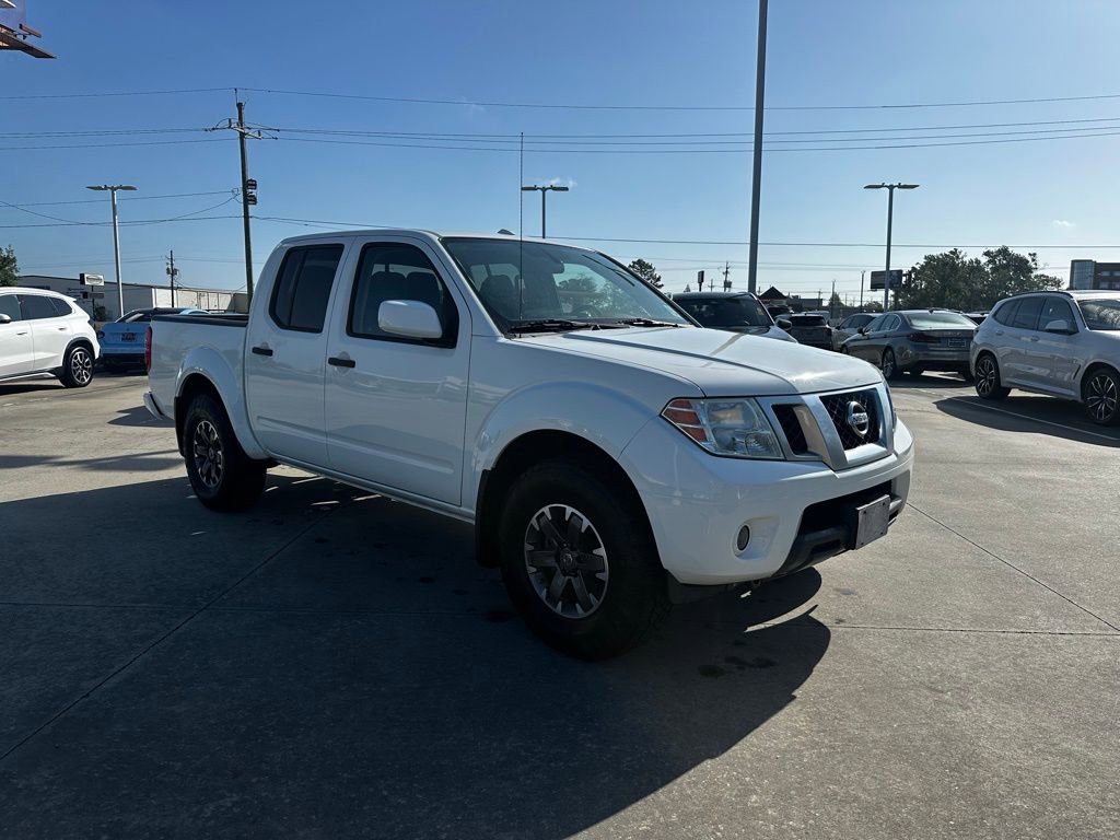 Used 2018 Nissan Frontier PRO-4X AWD/4WD image 3