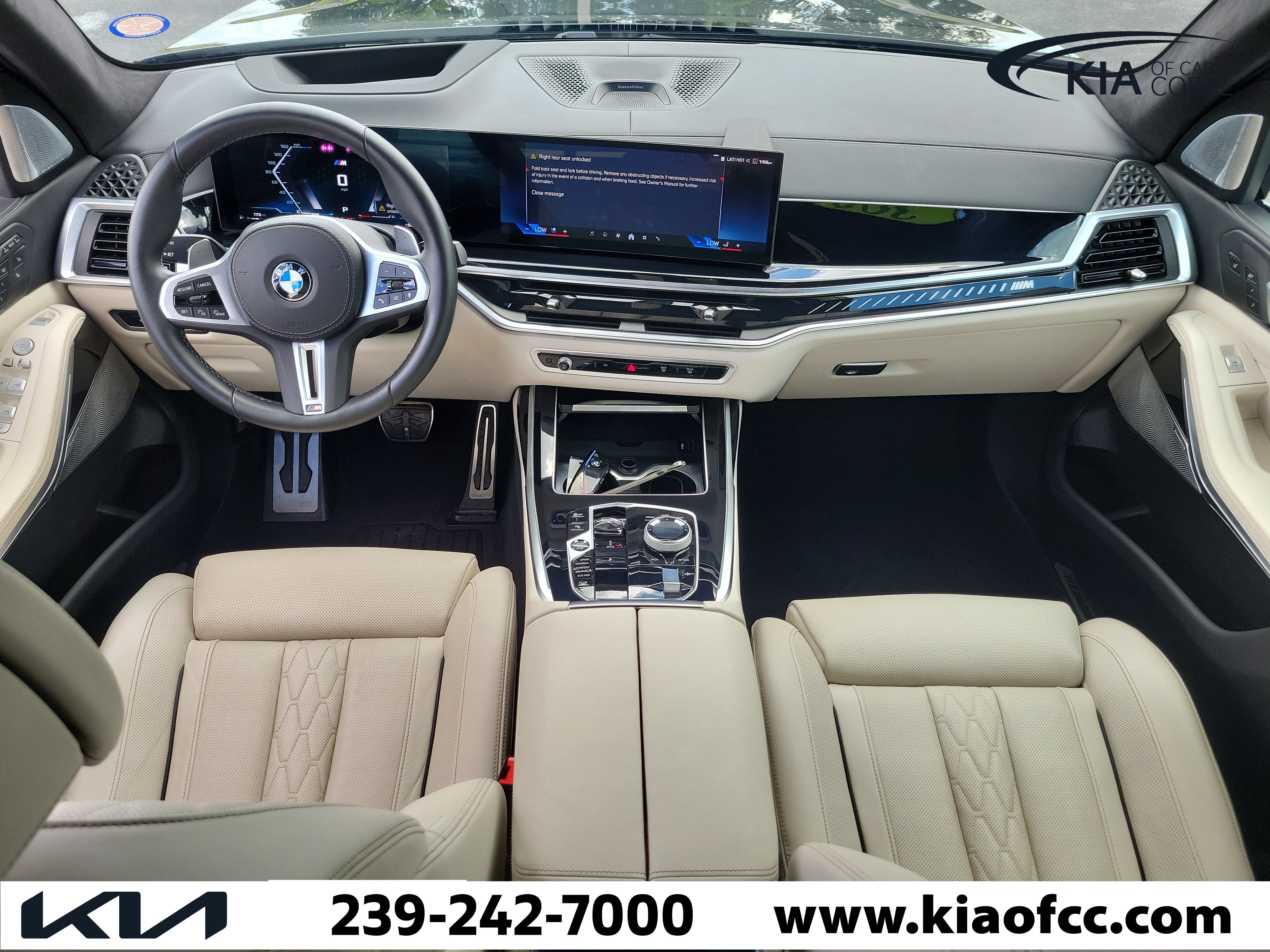 Used 2025 BMW X7 M60i AWD/4WD image 18