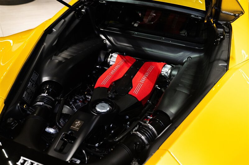Used 2016 Ferrari 488 GTB RWD image 30