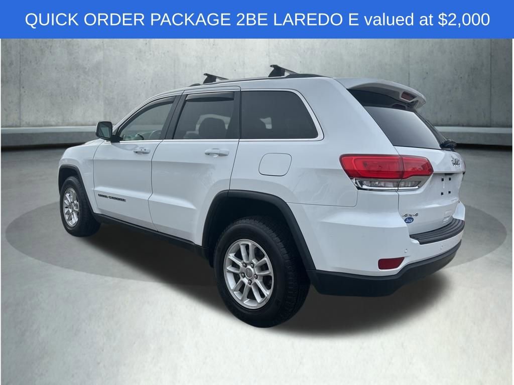 Used 2018 Jeep Grand Cherokee Laredo image 3