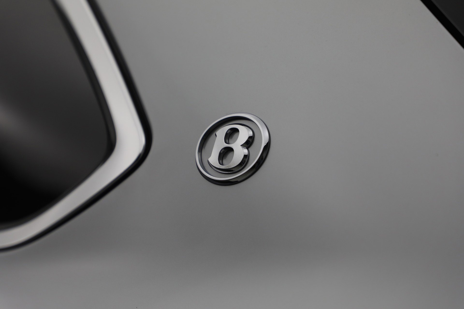New 2025 Bentley Bentayga Extended Wheelbase image 33
