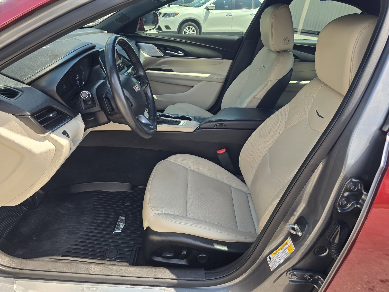 Used 2021 Cadillac CT4 Premium Luxury RWD image 12