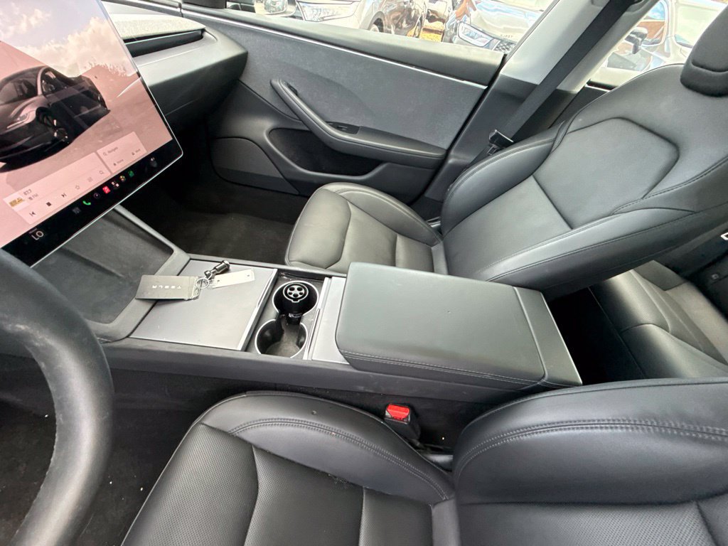 Used 2025 Tesla Model 3 Long Range RWD image 18