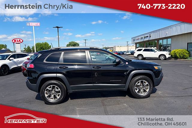 Used 2020 Jeep Cherokee Trailhawk w/ Cold Weather Group AWD/4WD image 28