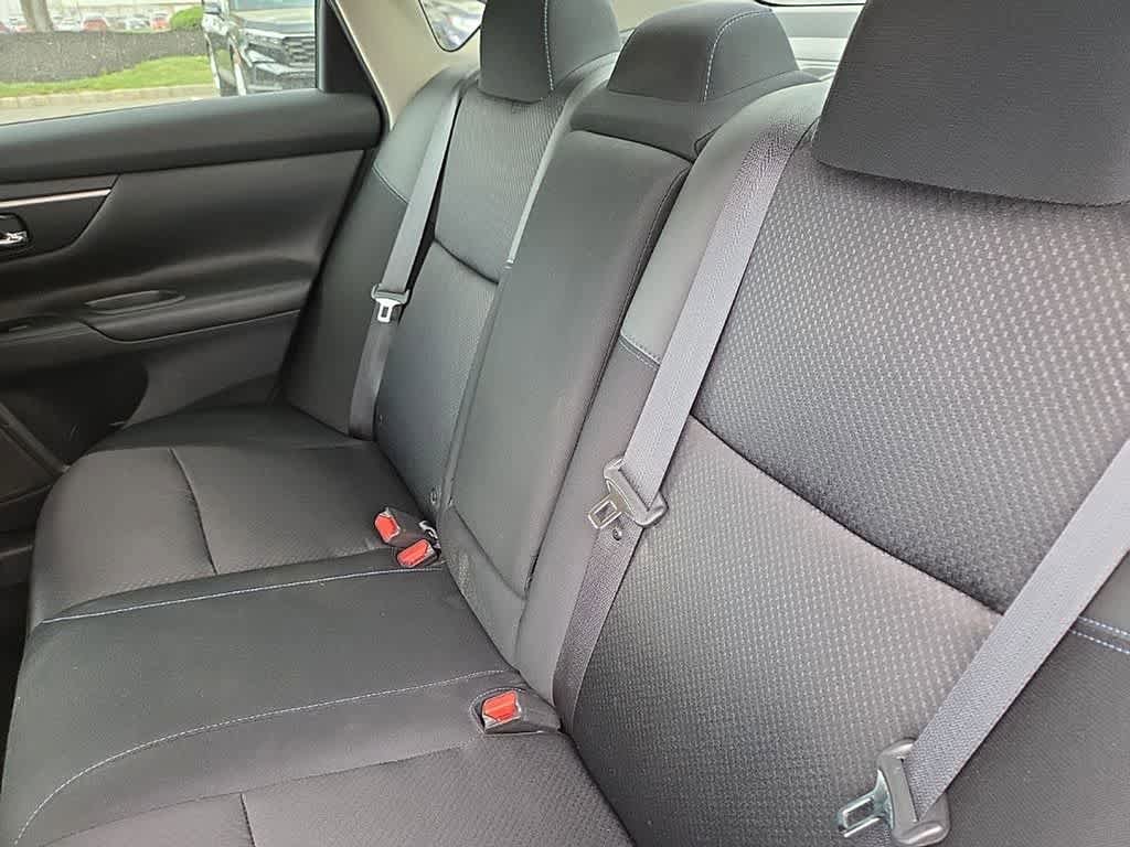 Used 2018 Nissan Altima 2.5 SR FWD image 15