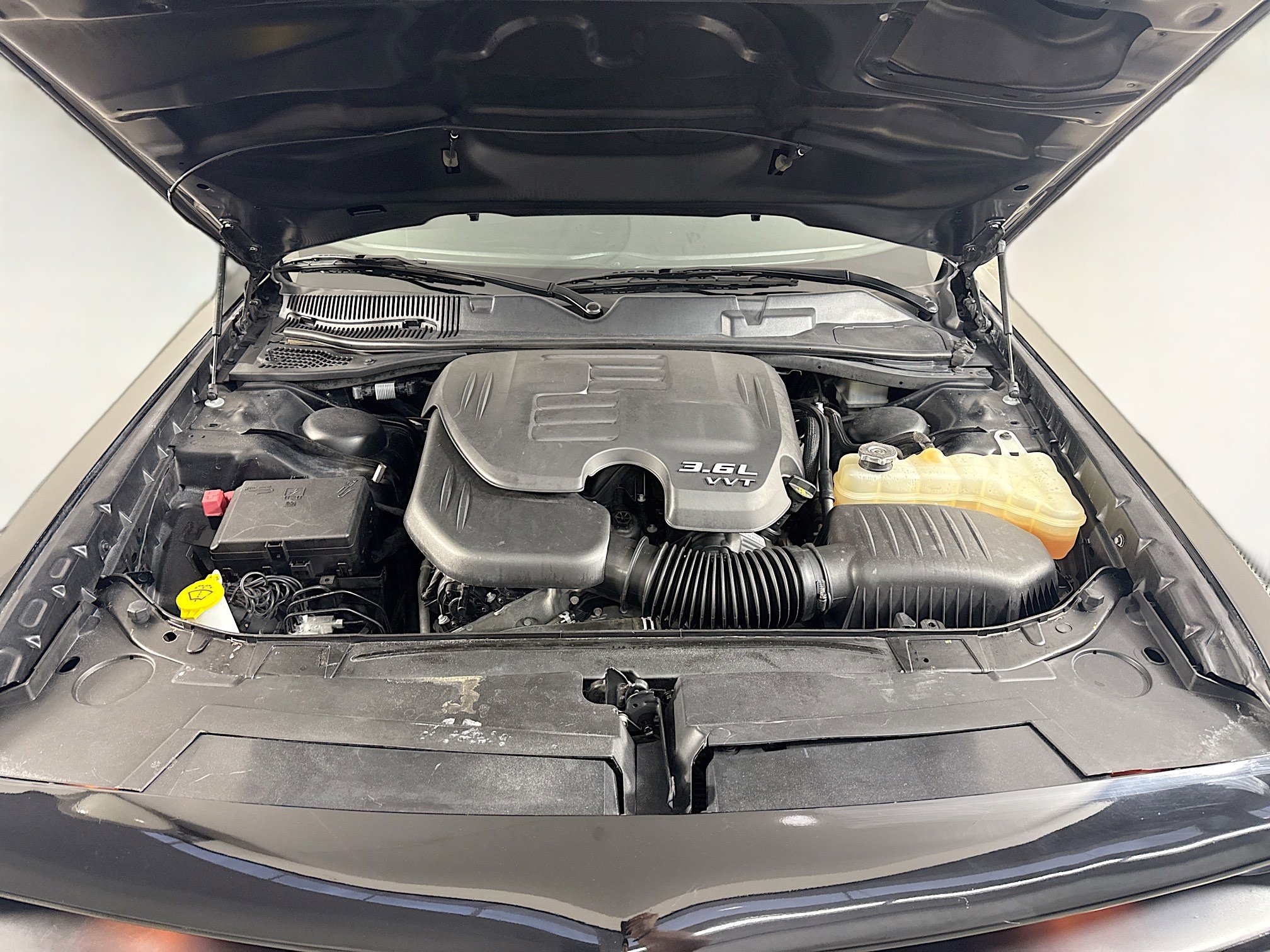 Used 2022 Dodge Challenger GT image 37