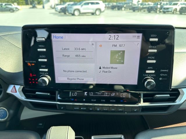 Used 2023 Toyota Sienna XLE image 18