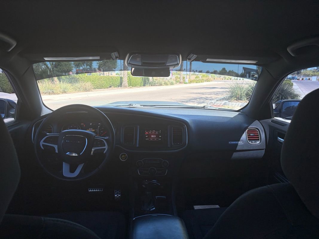 Used 2015 Dodge Charger SE image 11