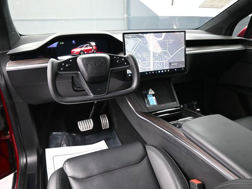 Used 2023 Tesla Model X image 23