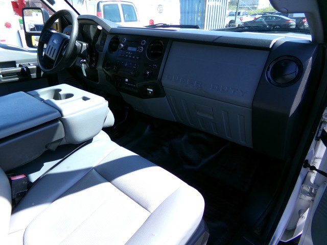 Used 2016 Ford F550 4x4 SuperCab Super Duty image 12