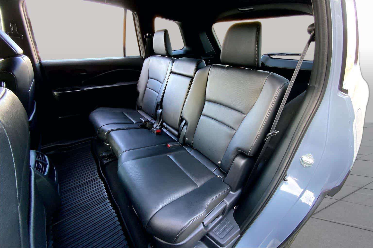 Used 2023 Honda Passport EX-L image 21