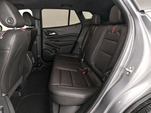 Used 2025 Chevrolet Trax RS w/ Sunroof Package FWD image 13