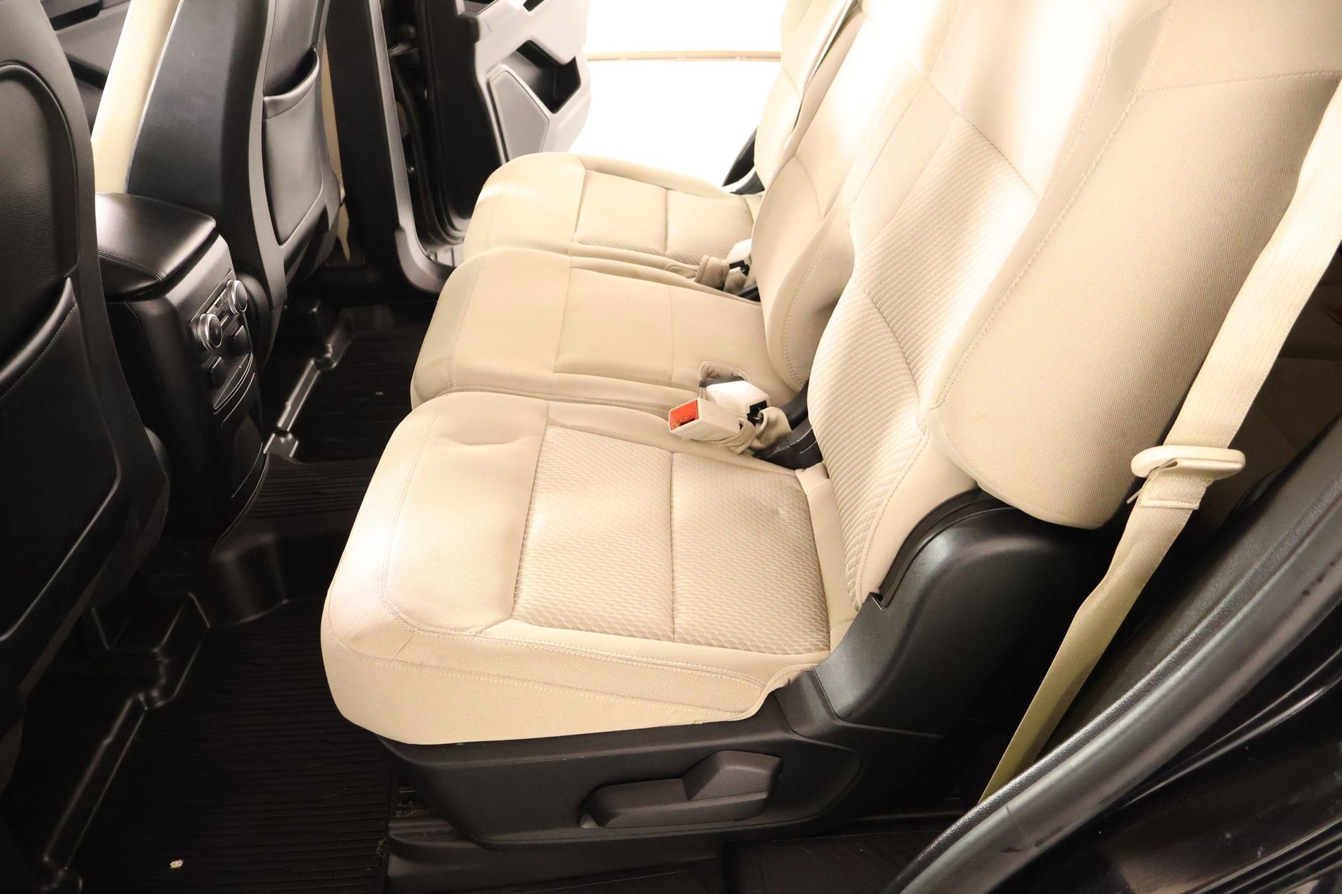 Used 2020 Ford Explorer 4WD image 11