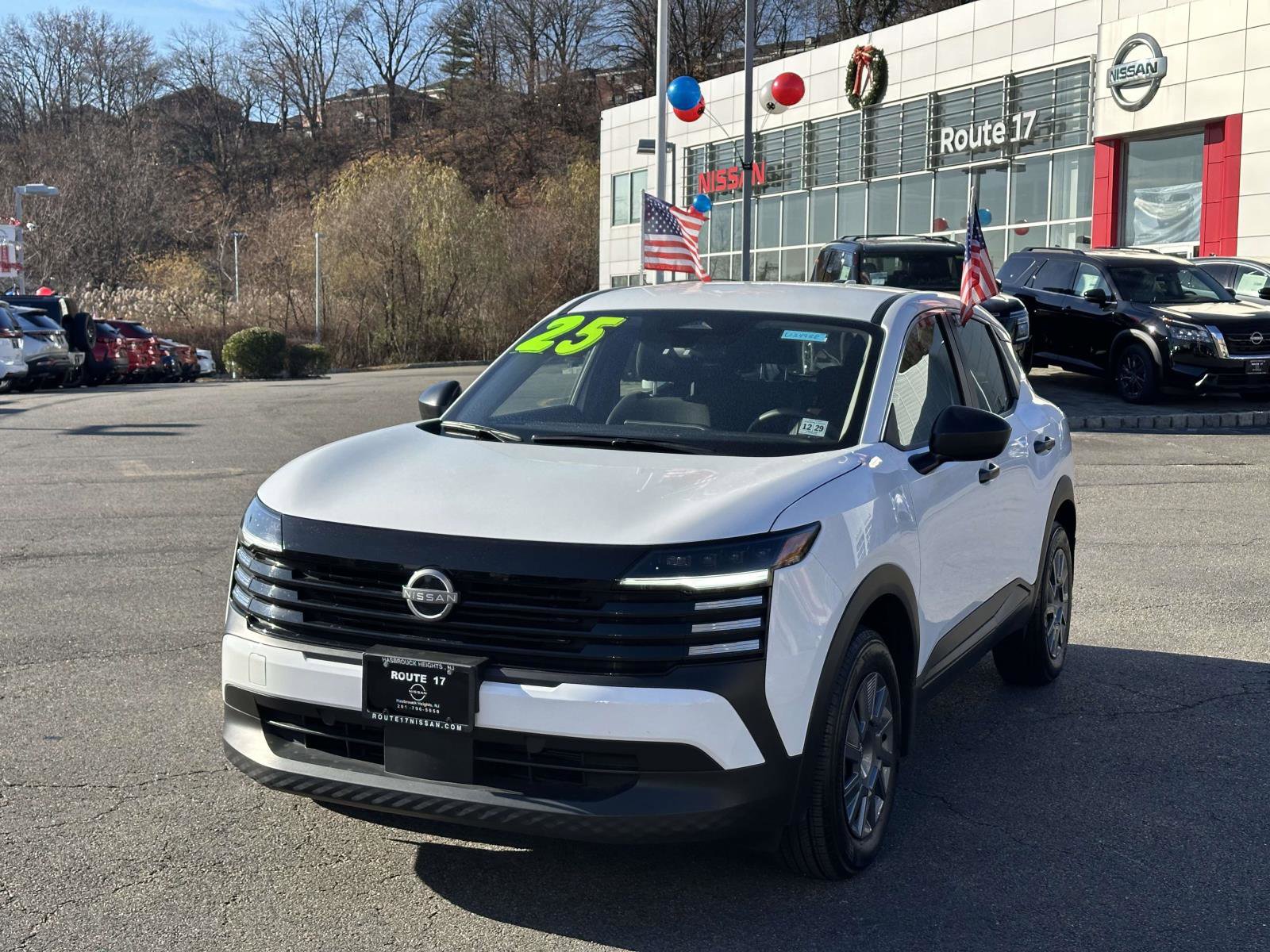 Used 2025 Nissan Kicks S image 2