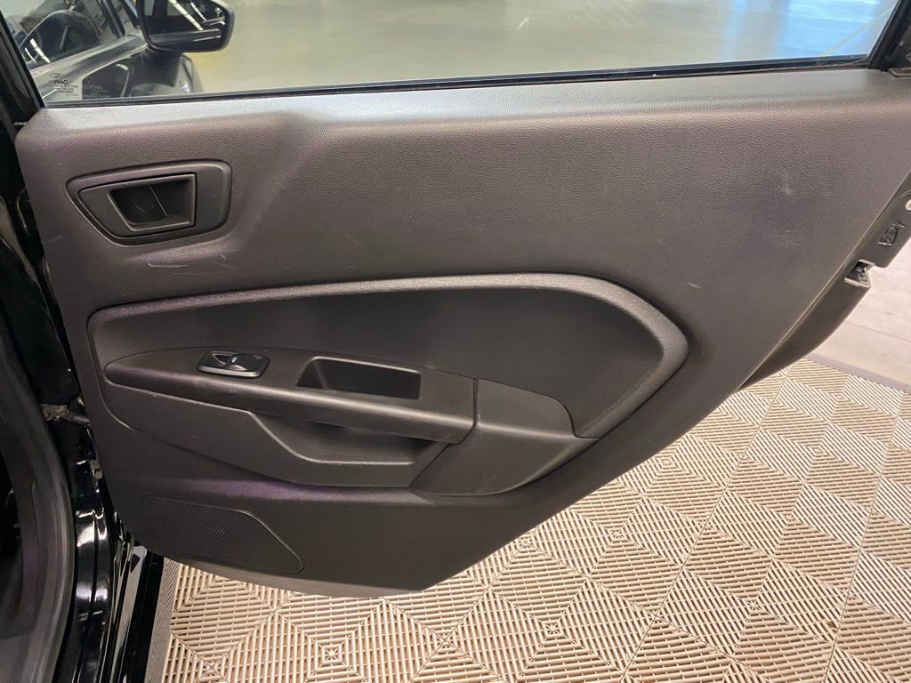 Used 2019 Ford Fiesta ST-Line FWD image 16