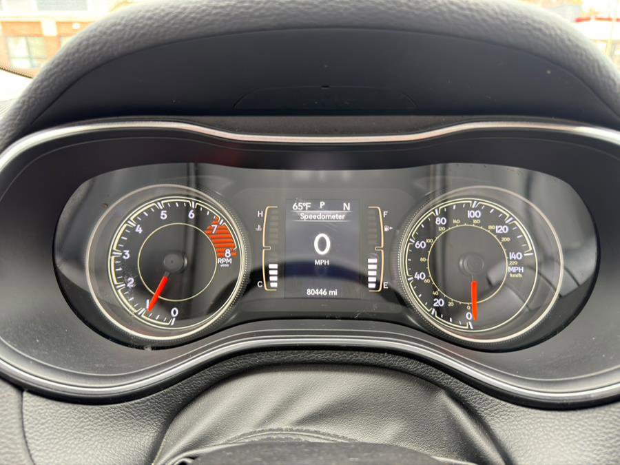 Used 2019 Jeep Cherokee Latitude Plus image 18