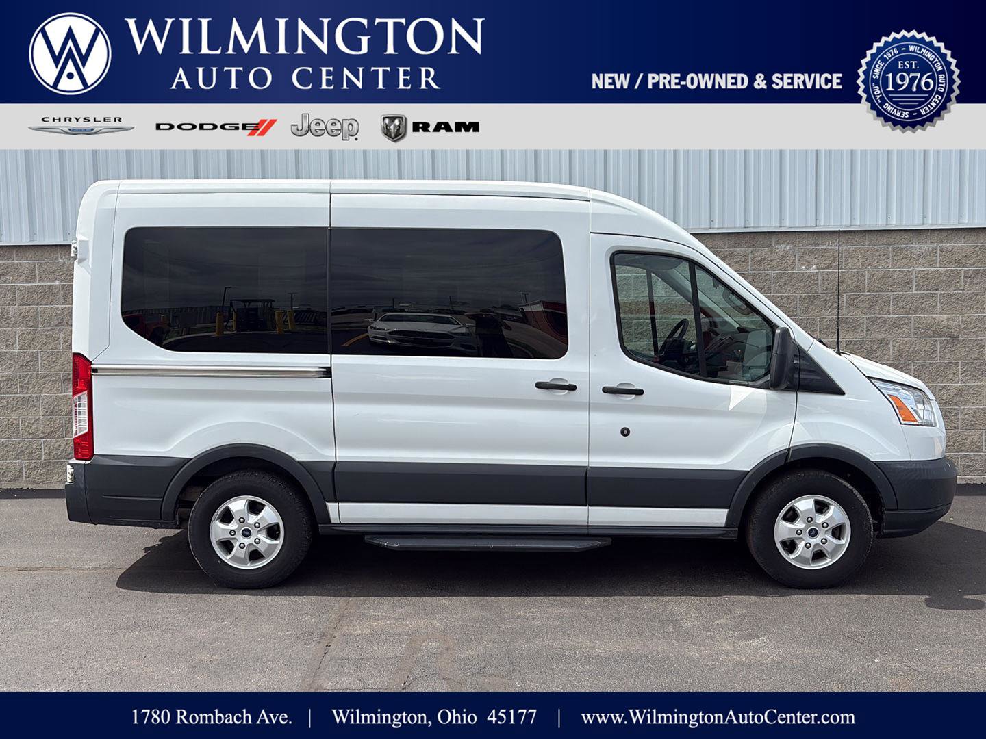 Used 2018 Ford Transit 150 XLT image 1