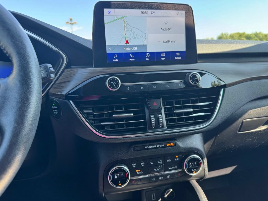 Certified 2020 Ford Escape Titanium AWD/4WD image 30