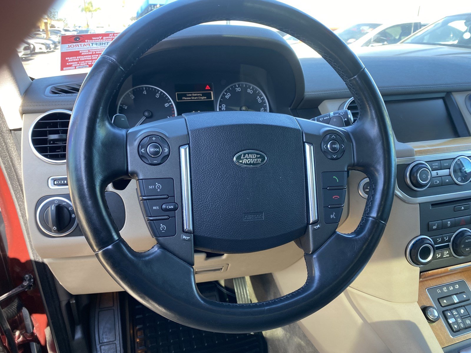 Used 2016 Land Rover LR4 HSE Silver Edition AWD/4WD image 21