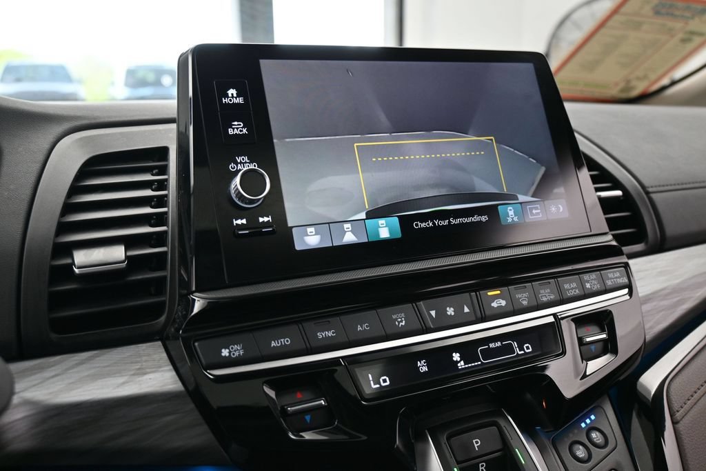 Used 2025 Honda Odyssey Elite image 19