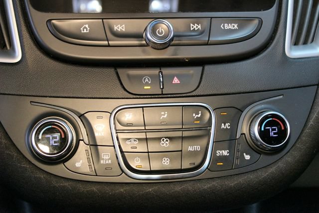 Used 2023 Chevrolet Malibu LT FWD image 25