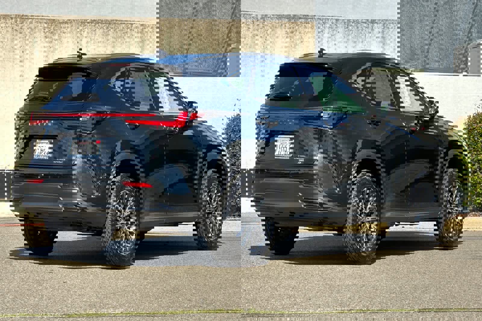 Certified 2025 Lexus NX 350h AWD w/ Accessory Package (2T) image 2