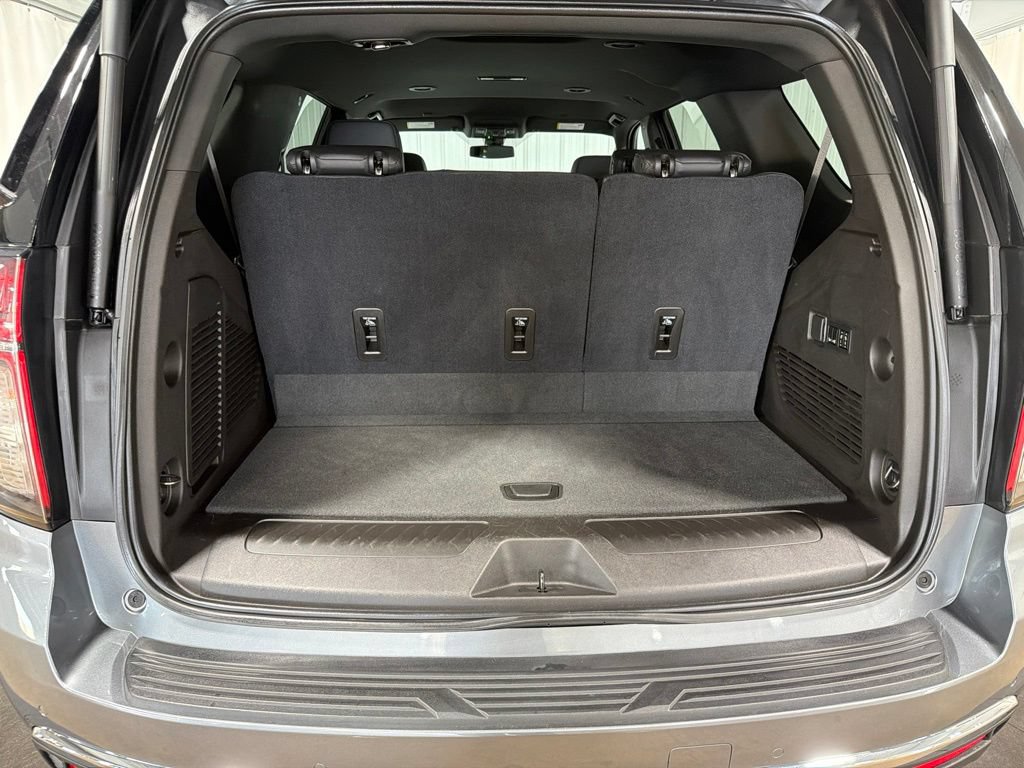 Certified 2021 Chevrolet Tahoe LT w/ Luxury Package AWD/4WD image 8