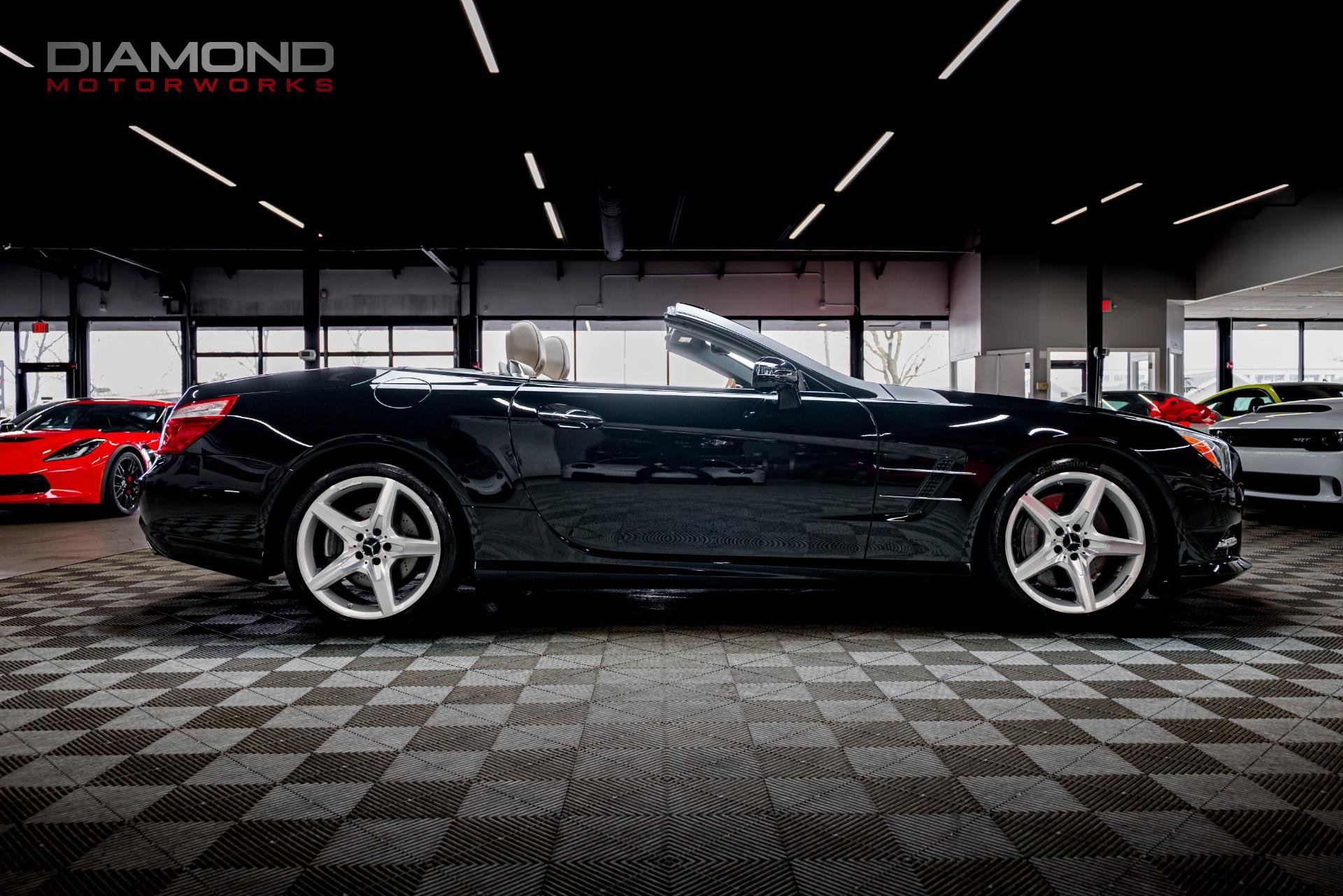 Used 2013 Mercedes-Benz SL 550 image 24