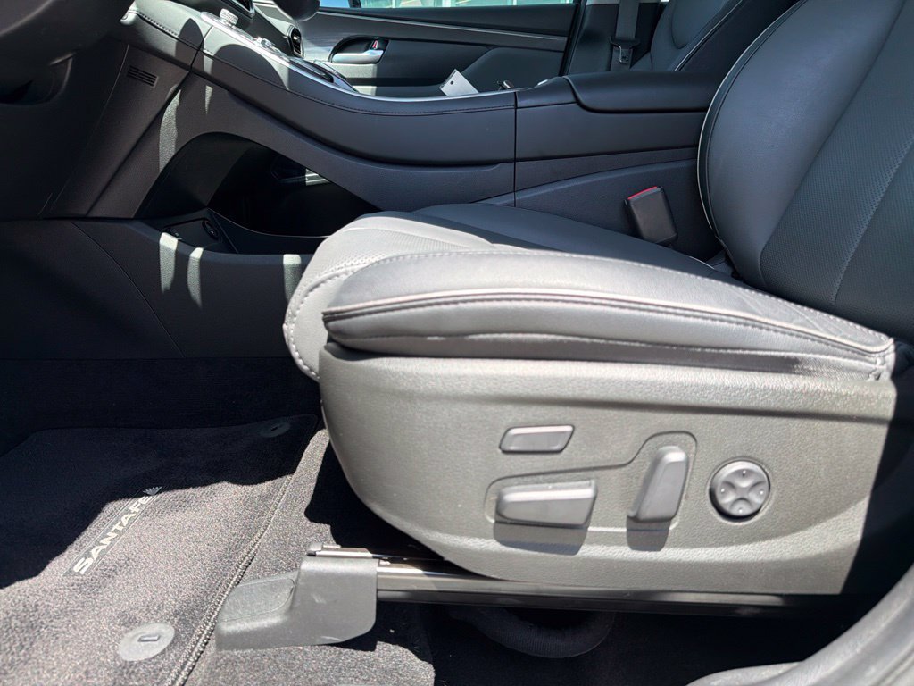 Used 2023 Hyundai Santa Fe Limited FWD image 35