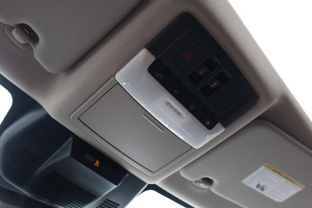 New 2026 Nissan Rogue SV AWD/4WD image 18