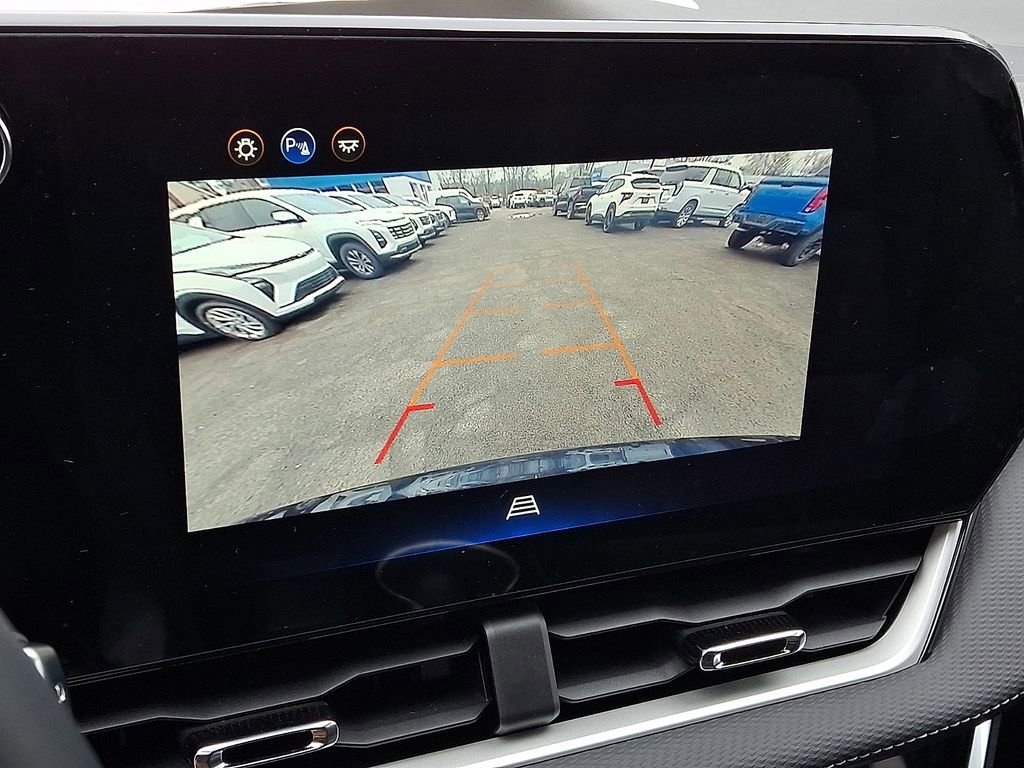 Used 2026 Chevrolet Equinox LT w/ Convenience Package II image 17