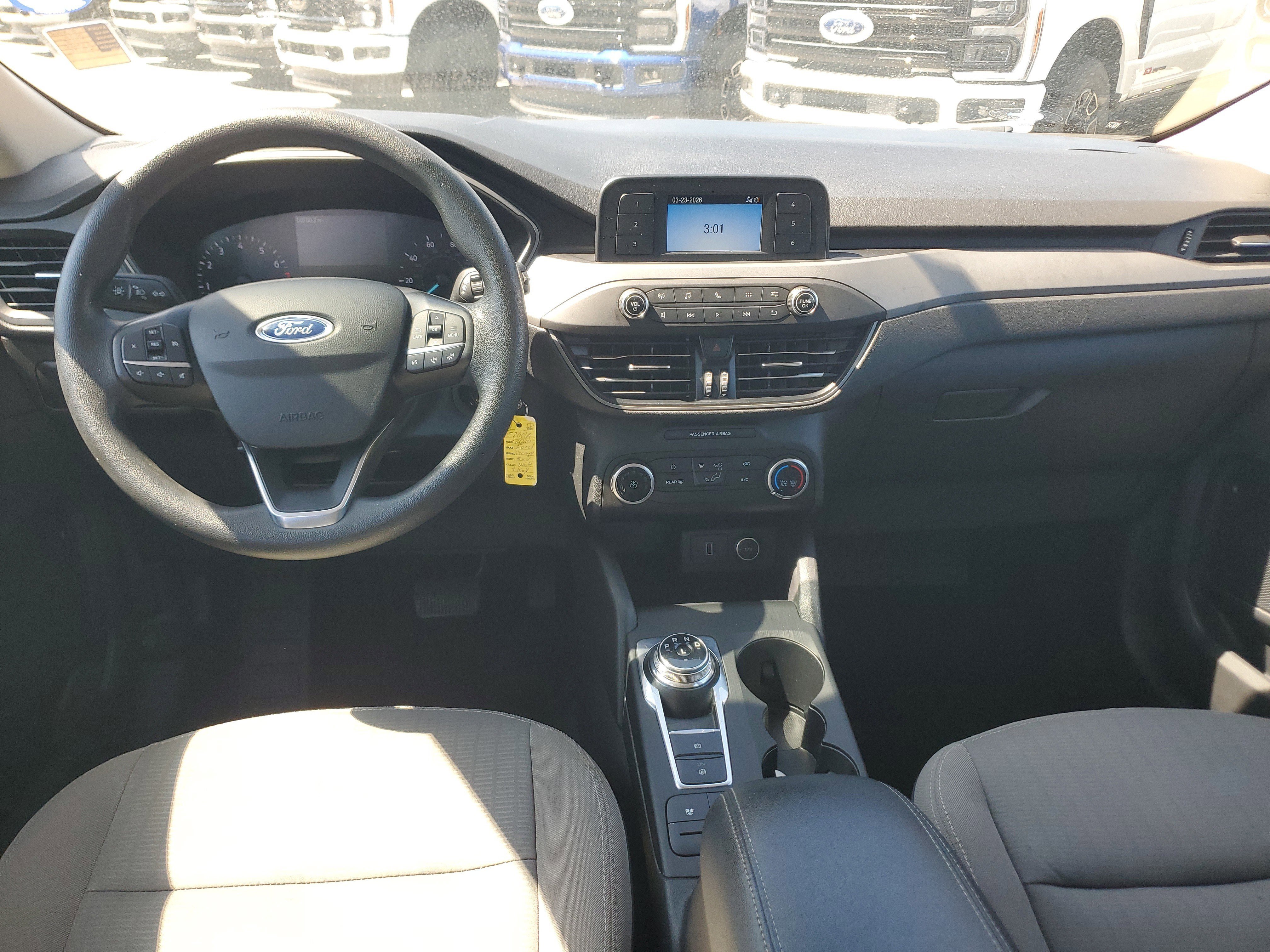 Used 2020 Ford Escape S image 15
