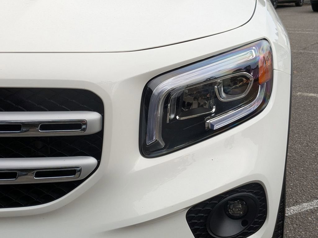 Used 2023 Mercedes-Benz GLB 250 image 10