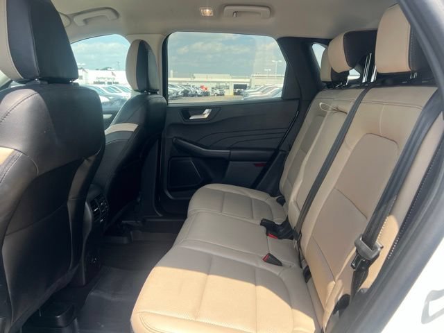 Used 2022 Ford Escape SEL w/ Class II Trailer Tow Package AWD/4WD image 17