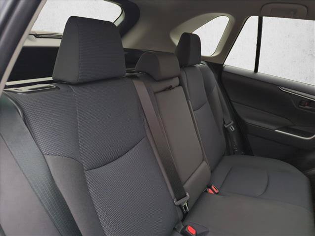 Used 2024 Toyota RAV4 LE AWD/4WD image 28