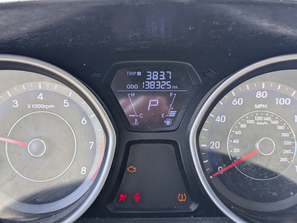 Used 2013 Hyundai Elantra GLS w/ Preferred Pkg FWD image 15