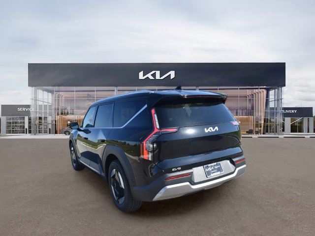 New 2026 Kia EV9 Wind AWD/4WD image 6