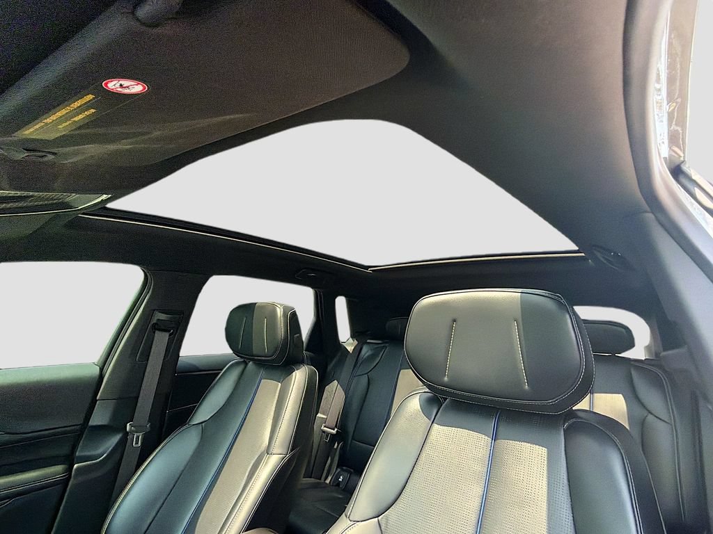 Used 2024 Cadillac Lyriq Sport RWD image 25