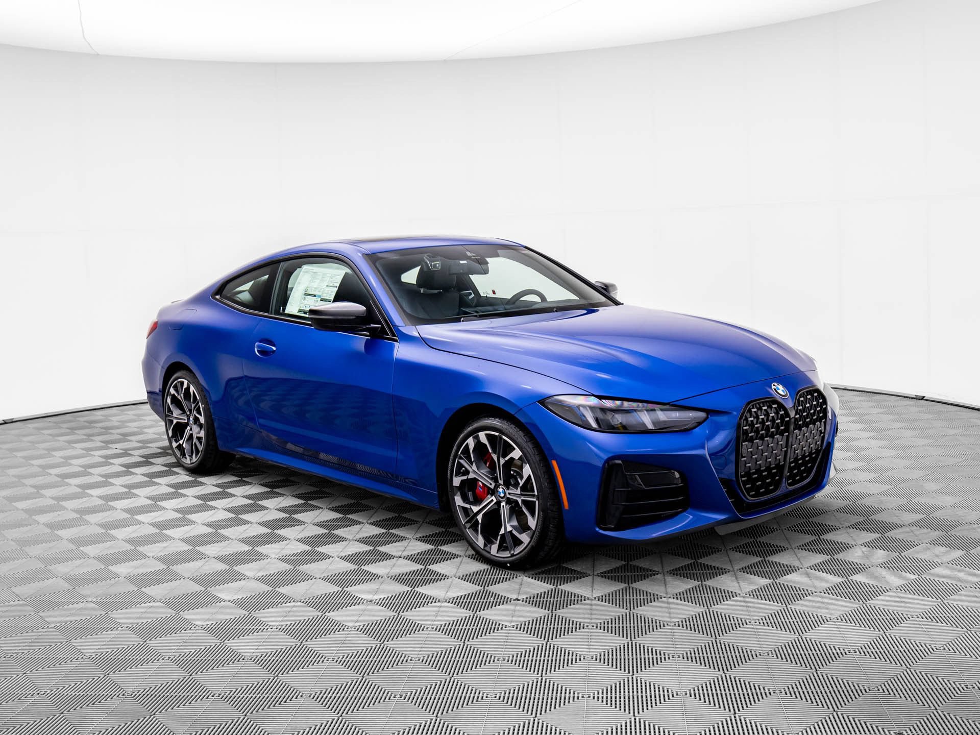 Used 2025 BMW 430i xDrive Coupe w/ M Sport Package AWD/4WD image 8