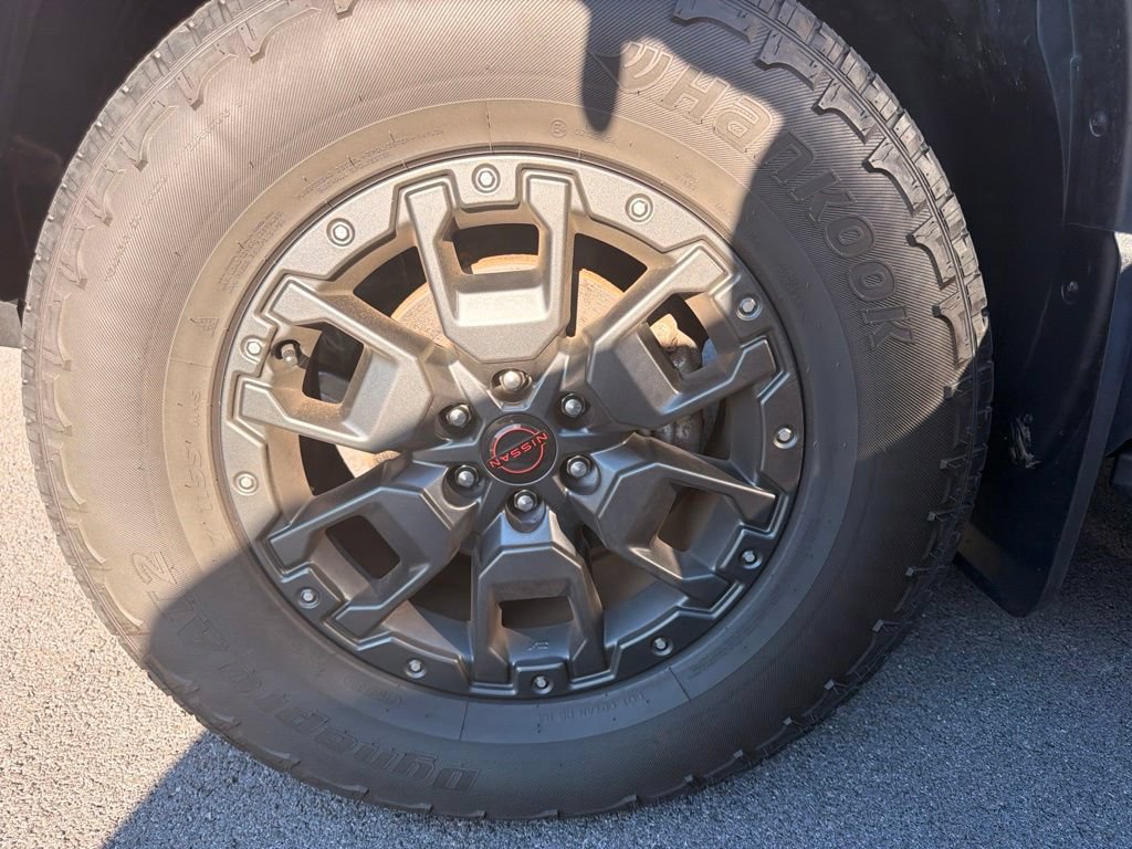 Used 2023 Nissan Frontier PRO-4X w/ Pro-4X Premium Package AWD/4WD image 25