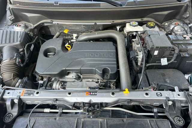 Used 2023 GMC Terrain SLE w/ Elevation Edition image 24