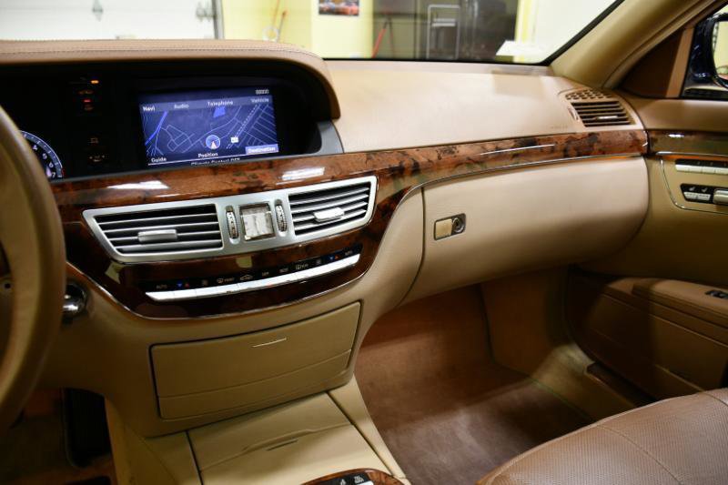 Used 2007 Mercedes-Benz S 550 image 30