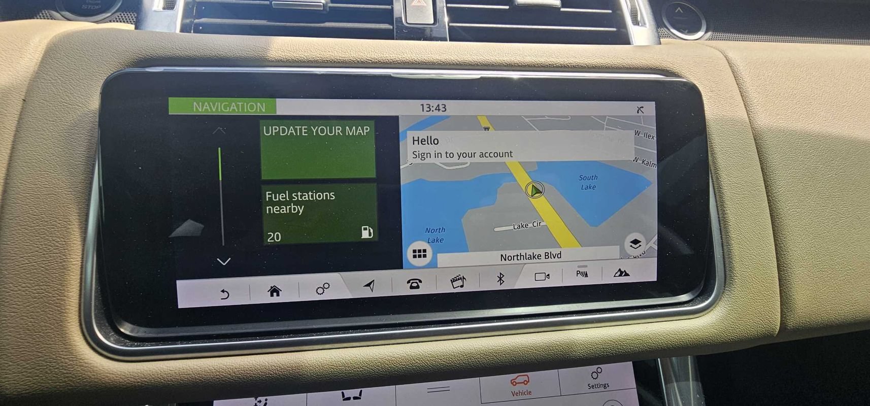 Used 2018 Land Rover Range Rover Sport SE AWD/4WD image 34