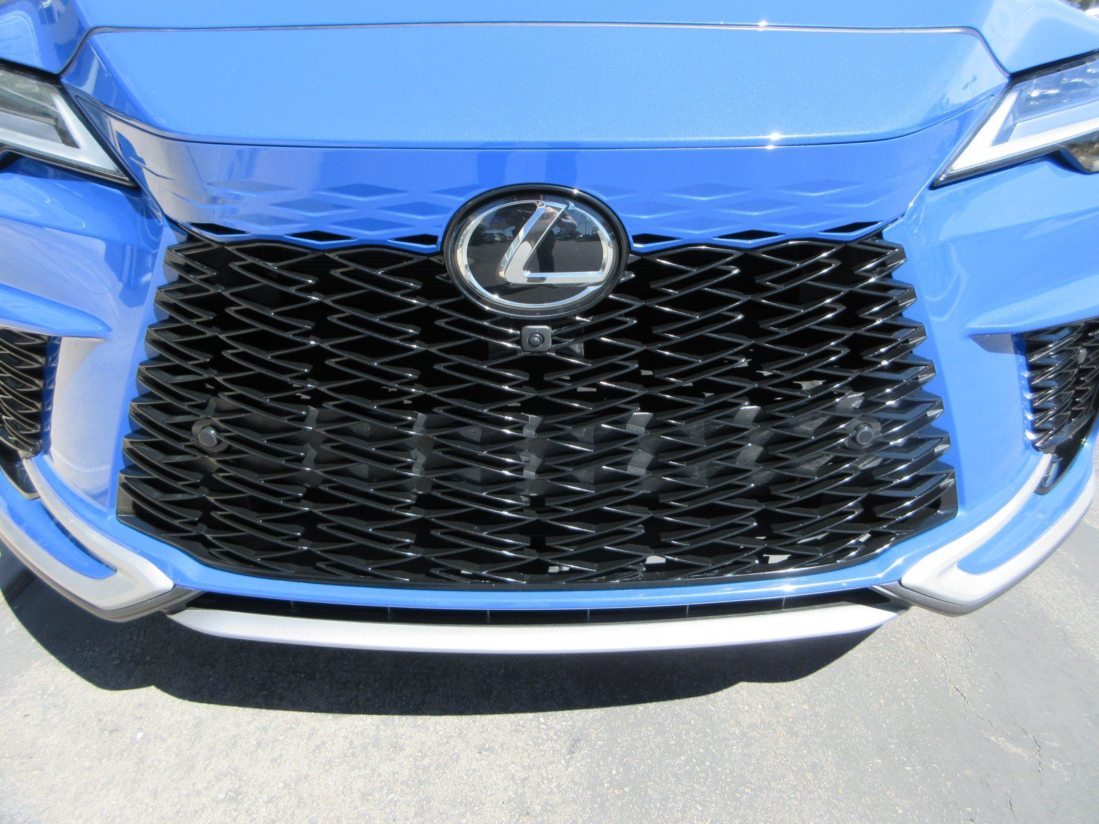 Used 2023 Lexus RX 350 F Sport w/ Cold Area Package AWD/4WD image 16