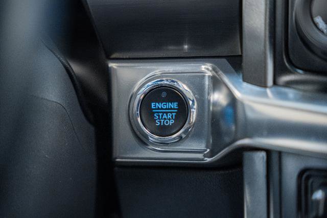 Certified 2023 Ford F150 Lariat w/ Equipment Group 502A High image 33