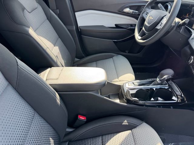 New 2026 Chevrolet Trax LT image 7