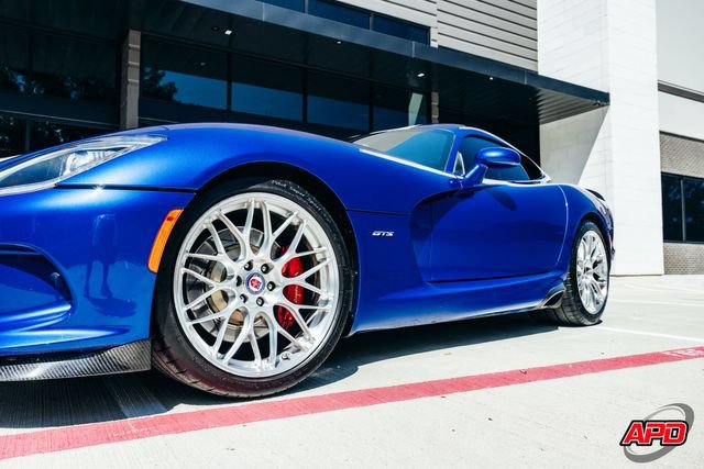 Used 2013 SRT Viper GTS w/ GTS Laguna Interior Pkg RWD image 35