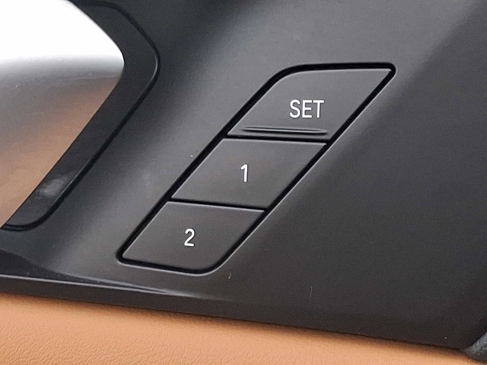 Used 2023 BMW X5 xDrive40i w/ Premium Package image 26