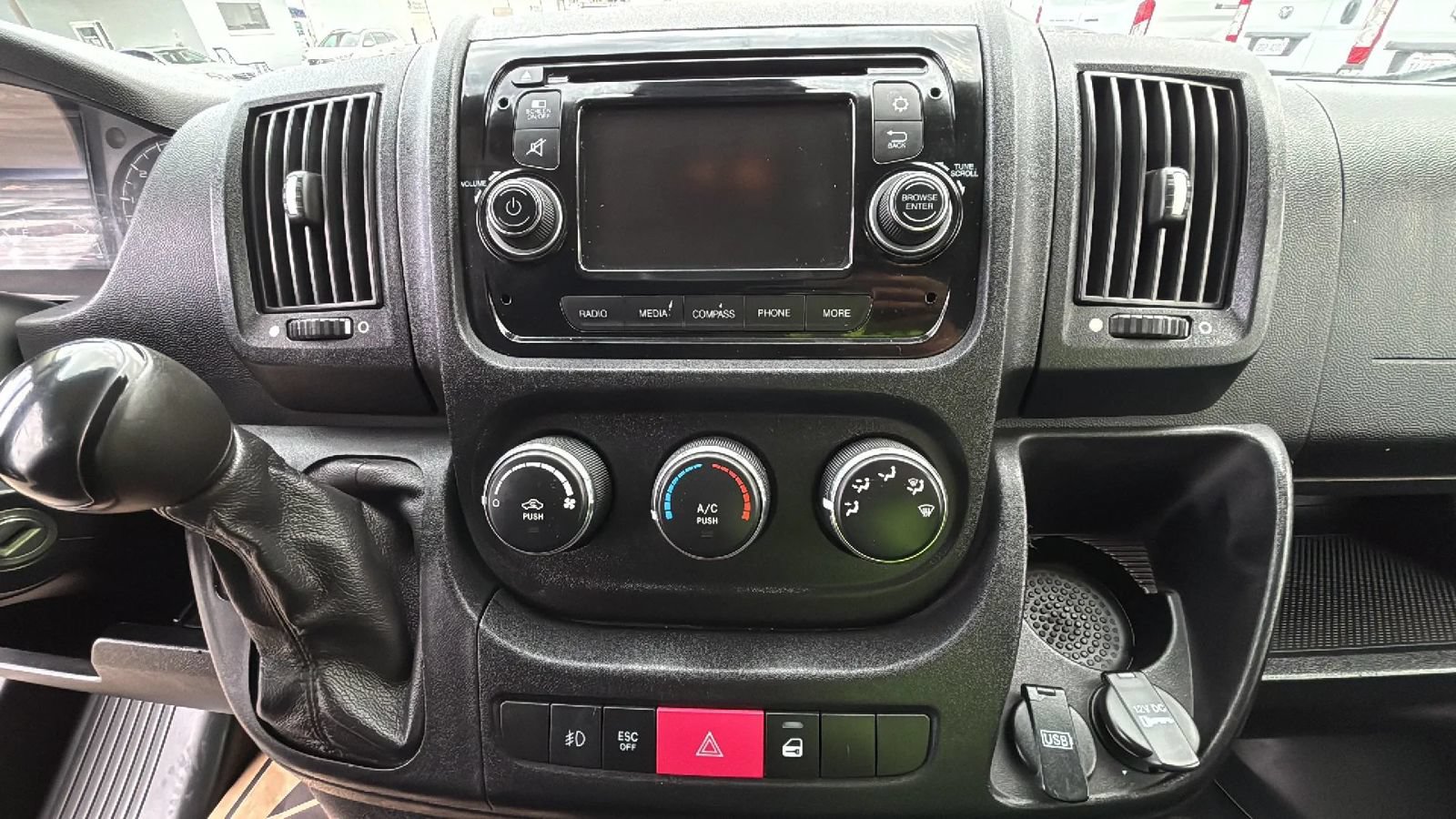 Used 2015 RAM ProMaster 2500 w/ Interior Convenience Group FWD image 25