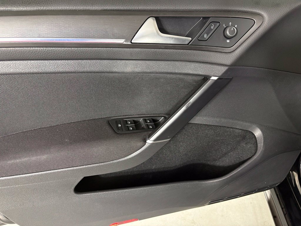 Used 2021 Volkswagen GTI S FWD image 12